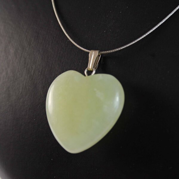 Aventurin hellgrün Herz Anhänger 24-26 mm